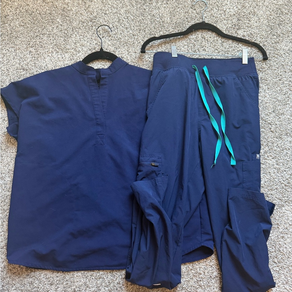 Figs Technical Collection Navy Scrub Top